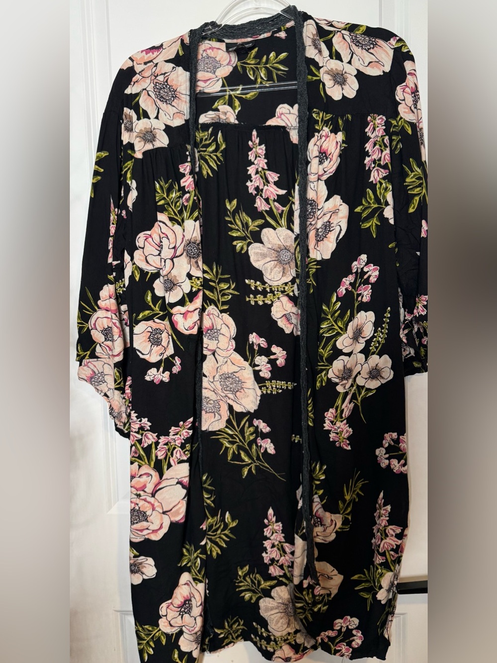 Angie Black Floral Knit Cardigan with Pink and Green Blooms fall Sz Lg